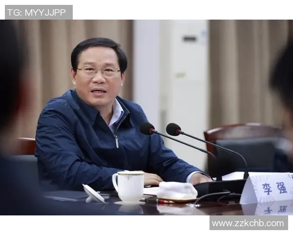 李强专访：从青涩少年到网球巨星的奋斗与成长历程回顾